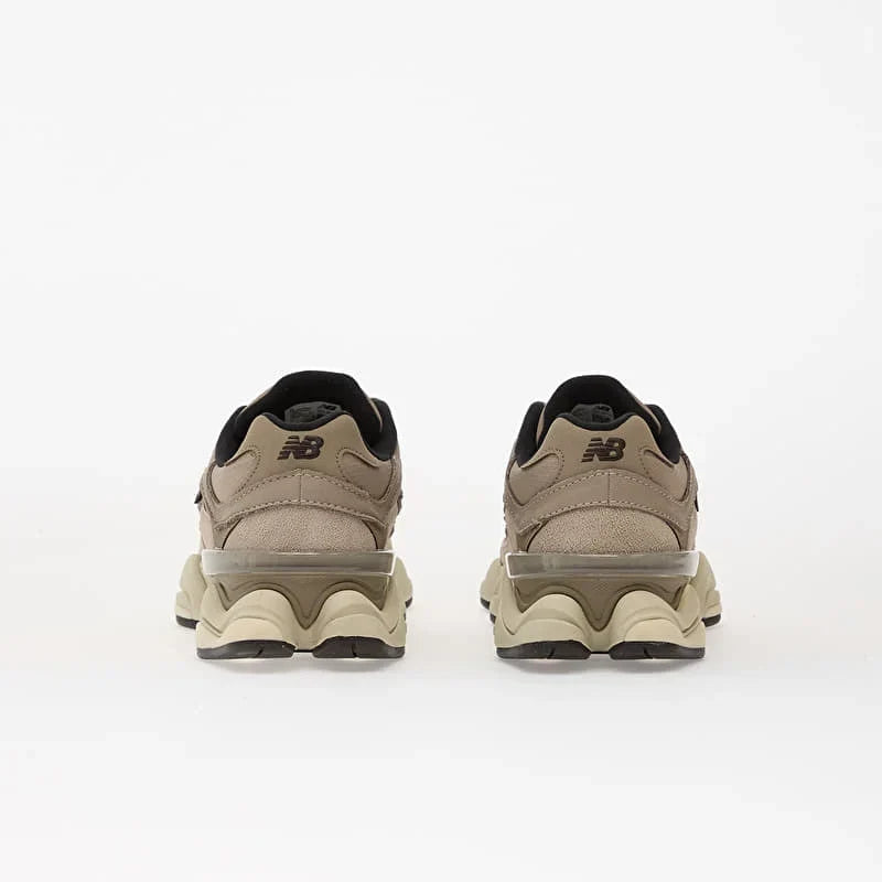 New Balance 9060 (Arid Stone)