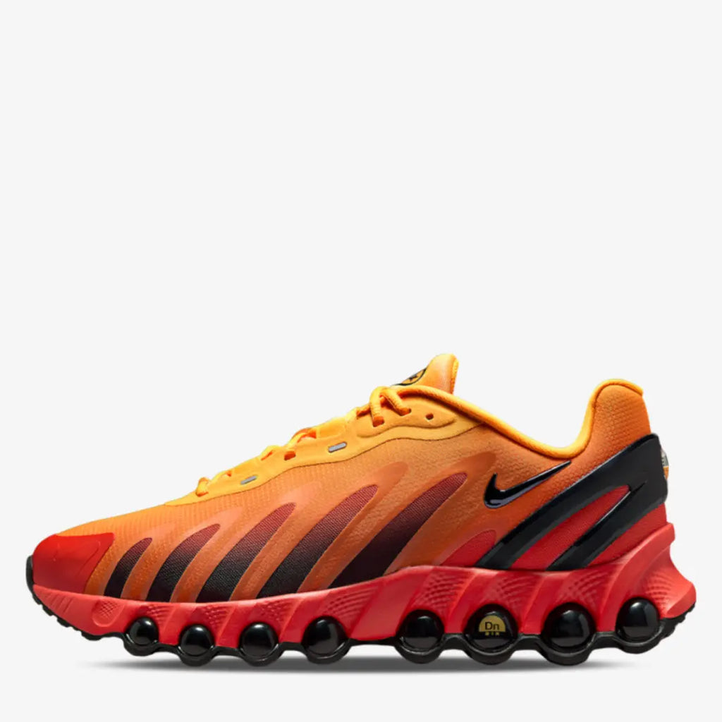 Nike DN8 (Team Orange)