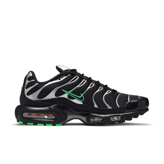 Nike Air Max Plus (Black Silver Green Strike)