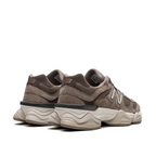 New Balance 9060 (Mushroom Brown)