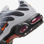 Nike Air Max Plus (Wolf Grey Picante Red)