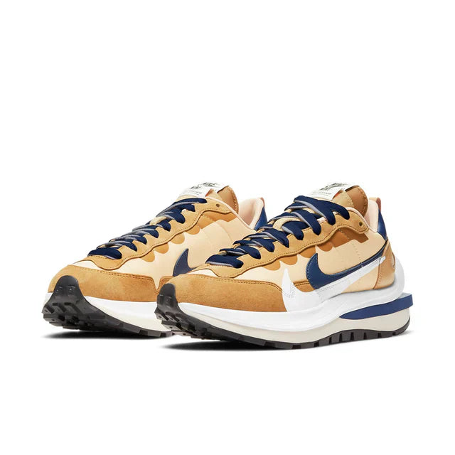 Nike x sacai VaporWaffle (Sesame Blue Void)