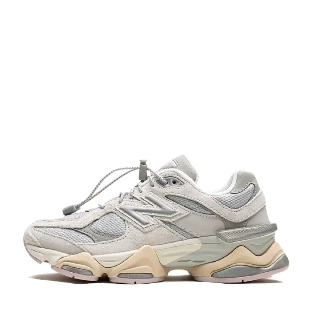 New Balance 9060 (December Sky)