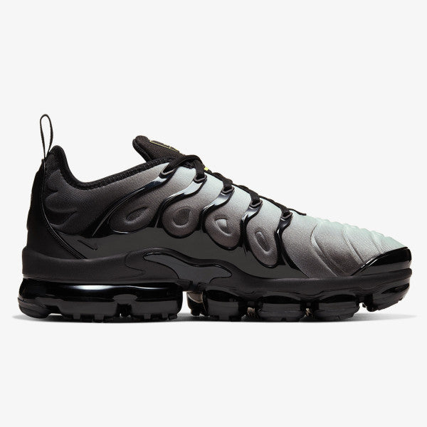 Nike Air VaporMax (Black Volt Pistachio Frost)