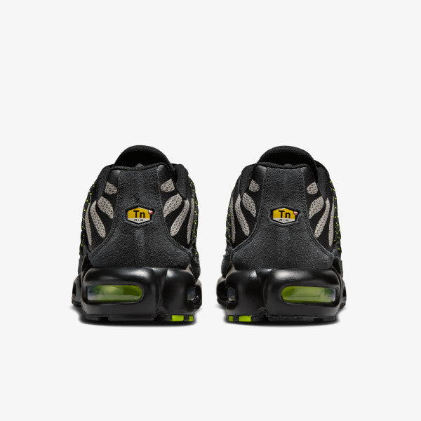 Nike Air Max Plus Utility (Grey Volt)