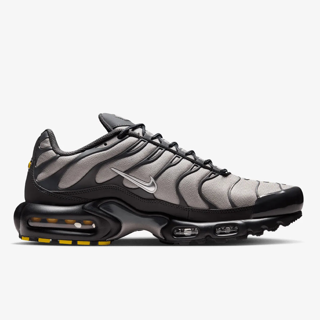 Nike Air Max Cordura "Dark Smoke Grey"