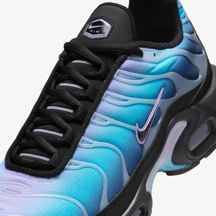 Nike Air Max Plus (Black Hydrangeas)