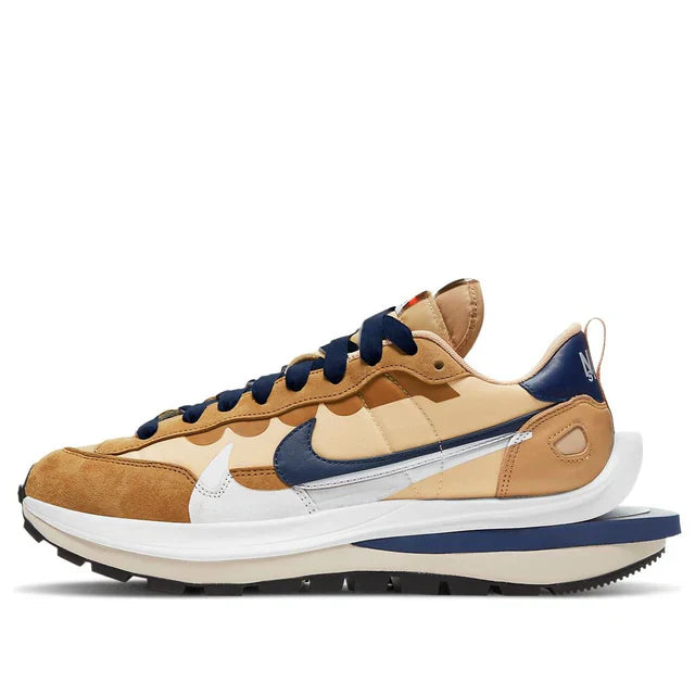 Nike x sacai VaporWaffle (Sesame Blue Void)